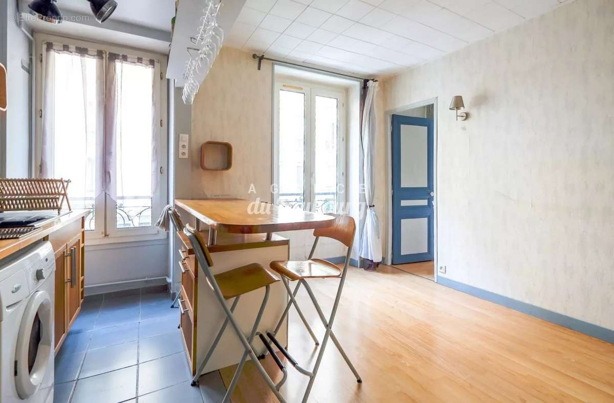 Appartement à PARIS-18E