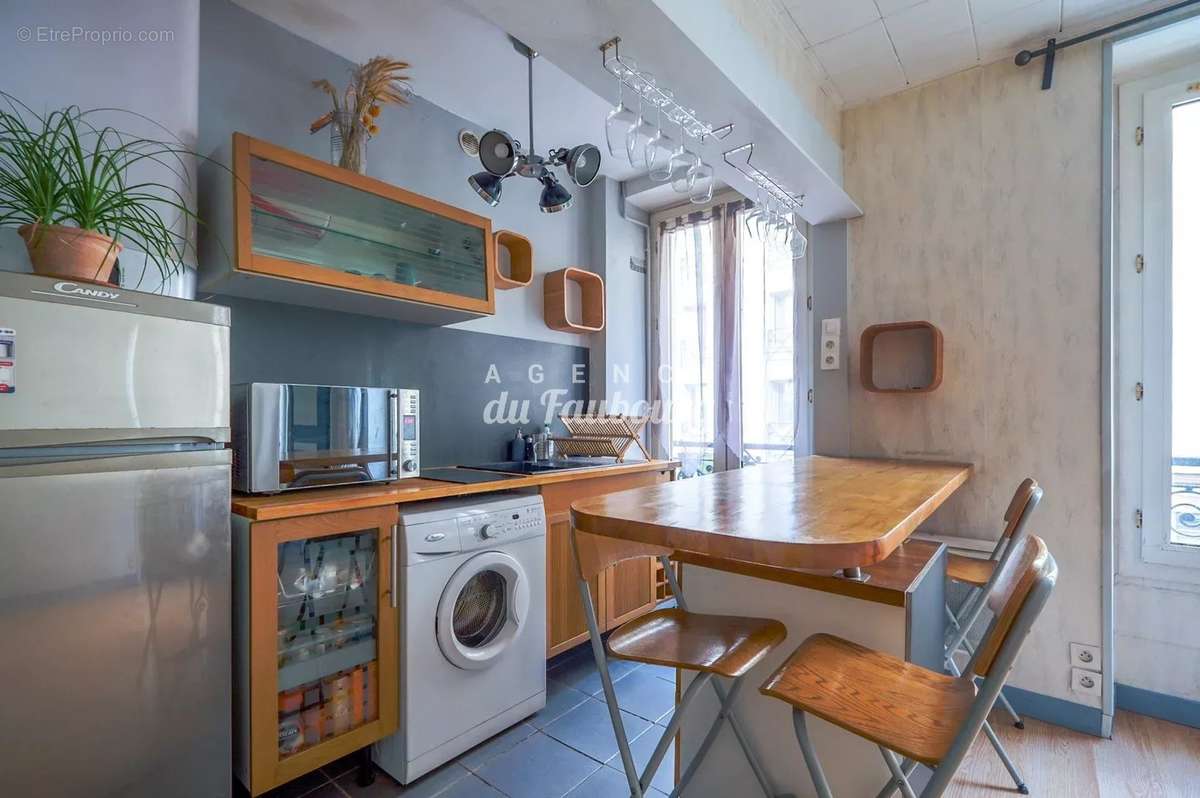 Appartement à PARIS-18E