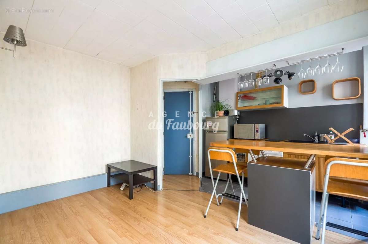 Appartement à PARIS-18E