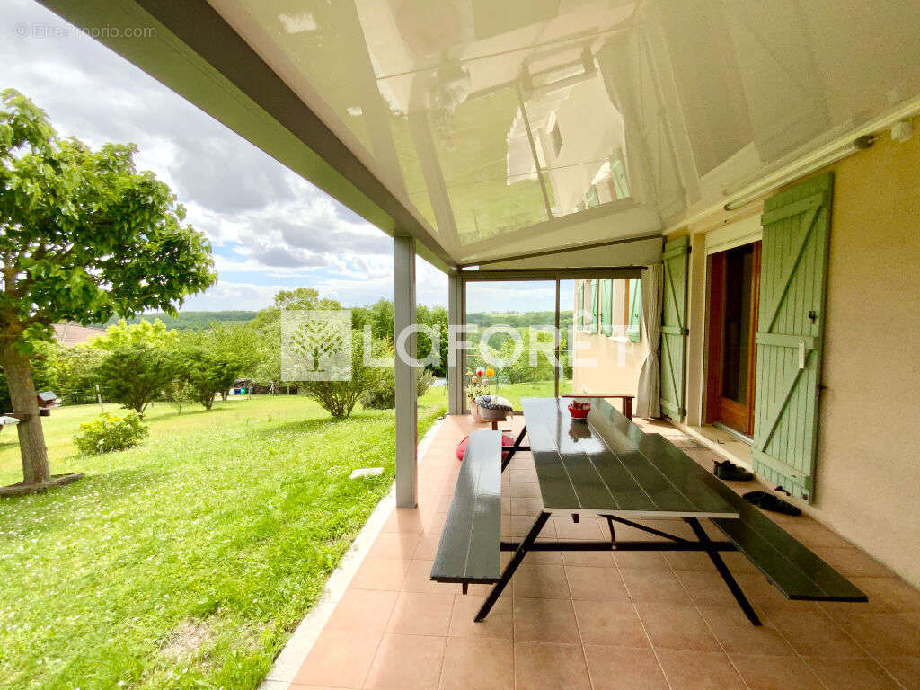 Maison à MIRAMONT-DE-QUERCY