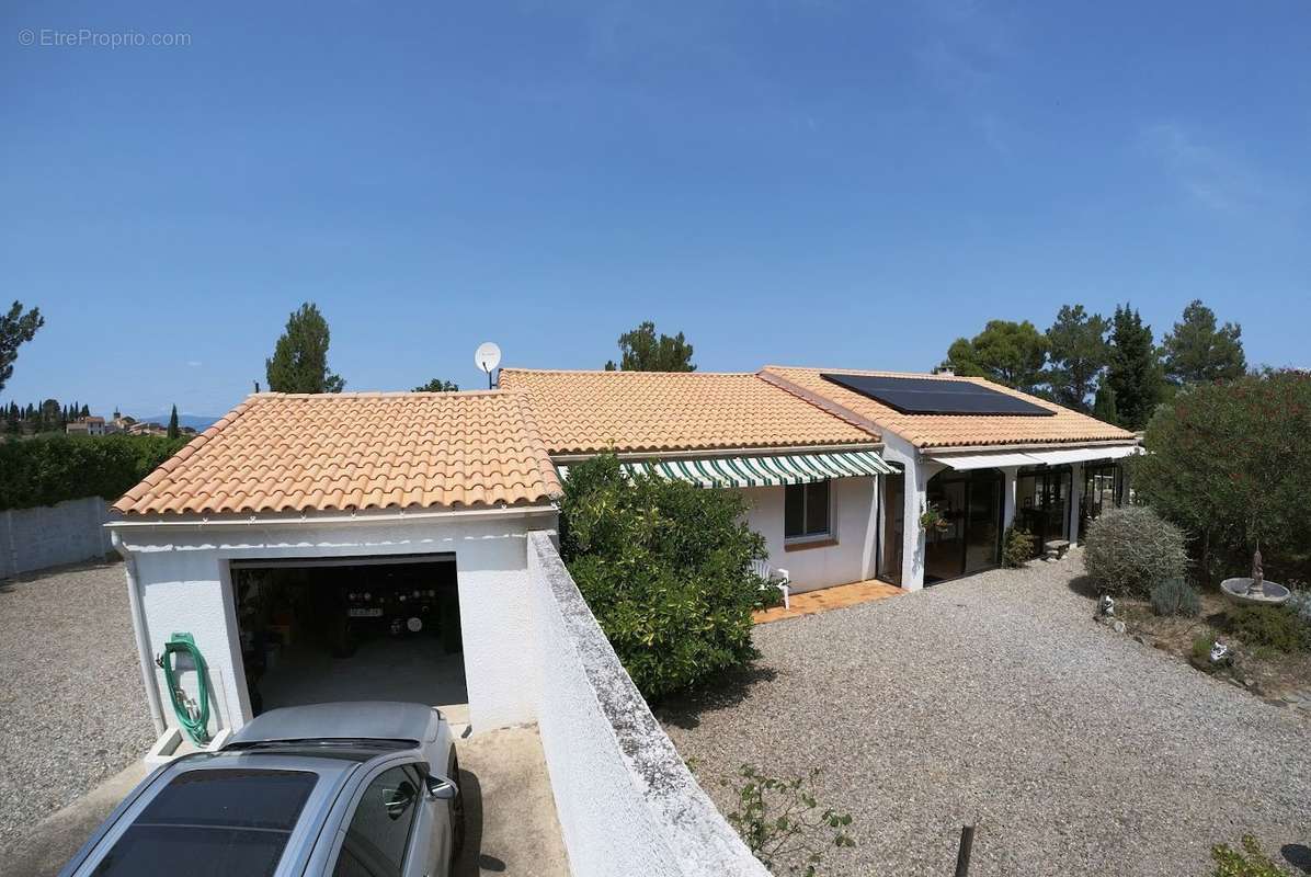 Maison à MONTBRUN-DES-CORBIERES