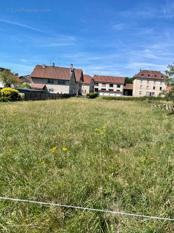 Terrain à CHARQUEMONT