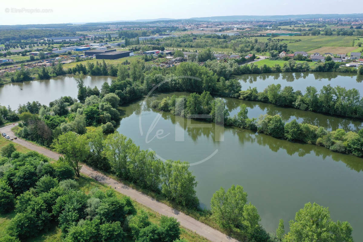 Terrain à THIONVILLE