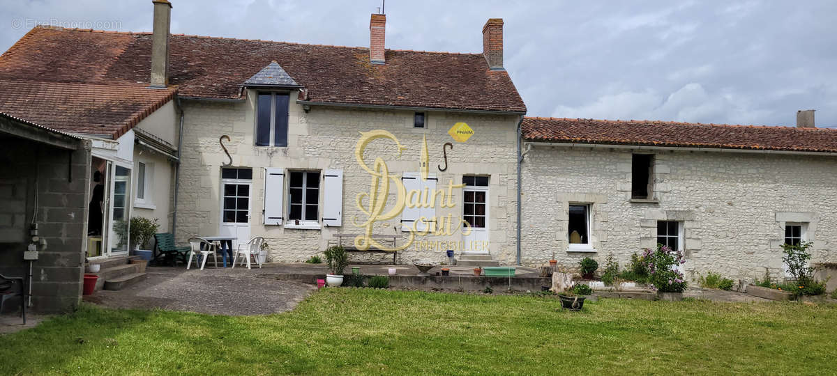 Maison à JAULNAY