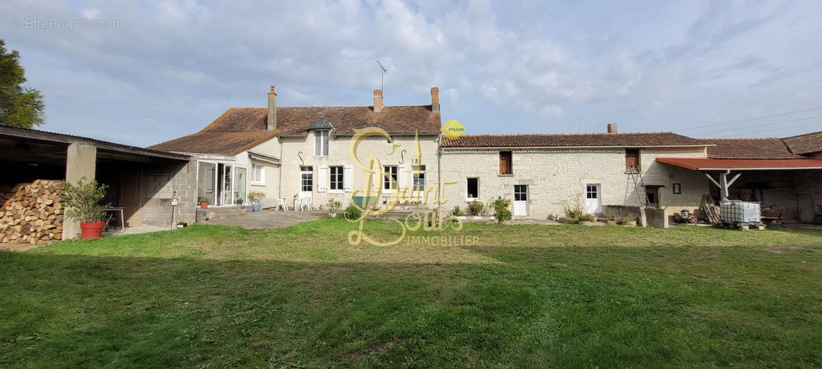 Maison à JAULNAY