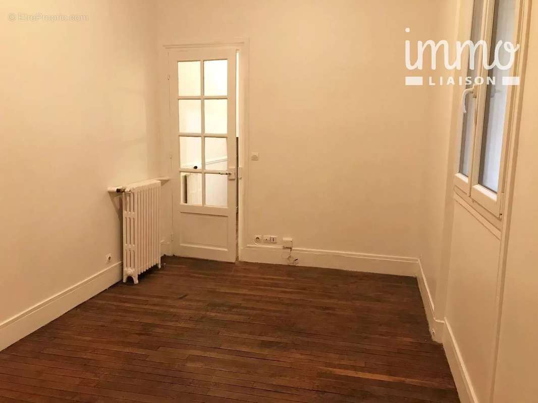 Appartement à PARIS-12E