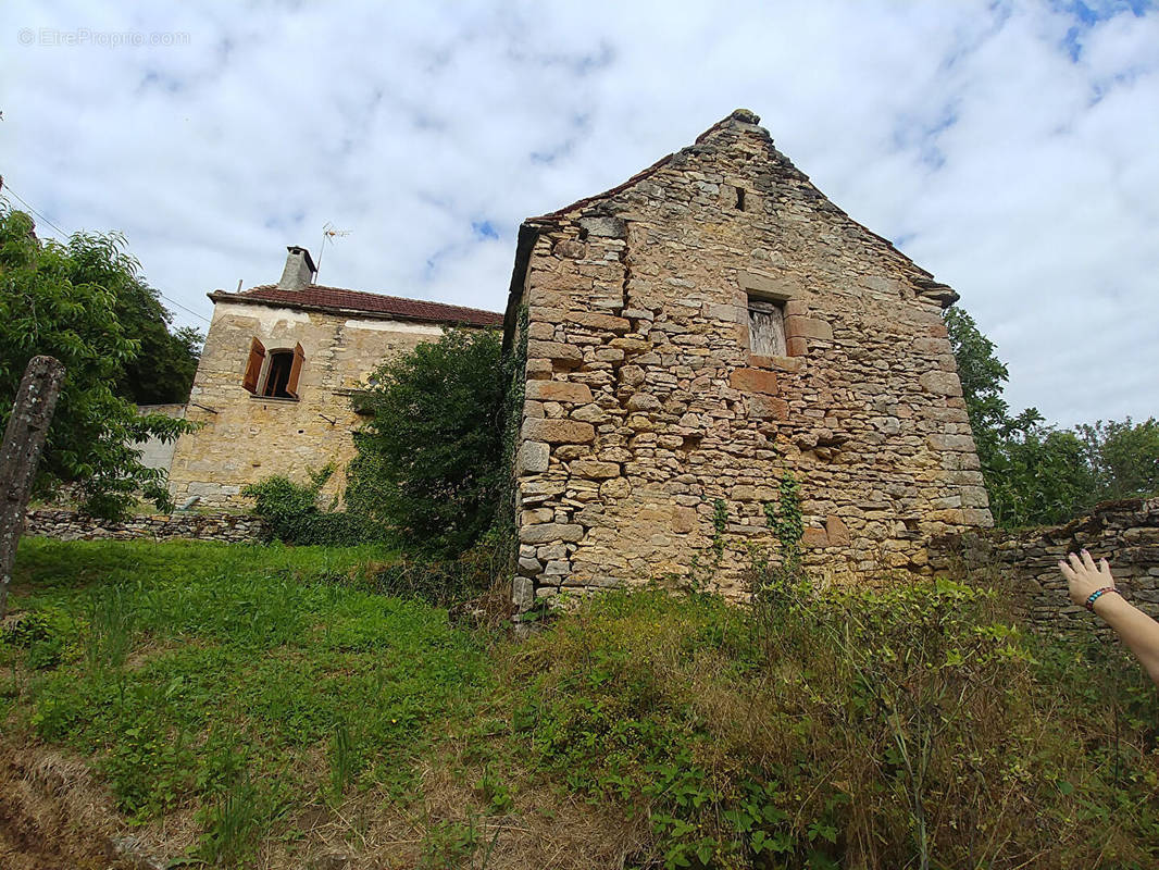 Maison à GINALS