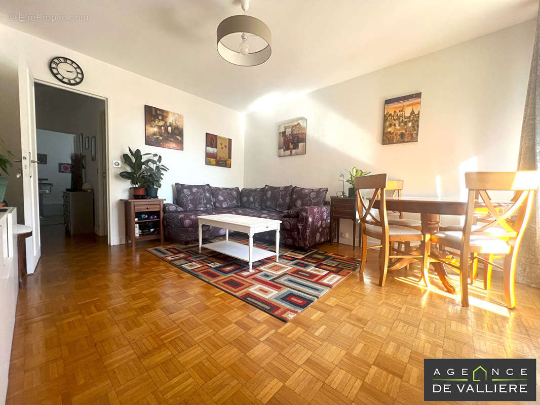 Appartement à RUEIL-MALMAISON