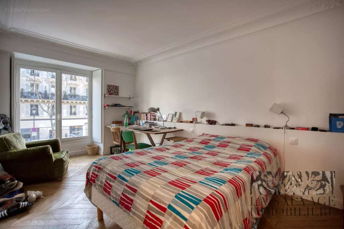 Appartement à PARIS-10E