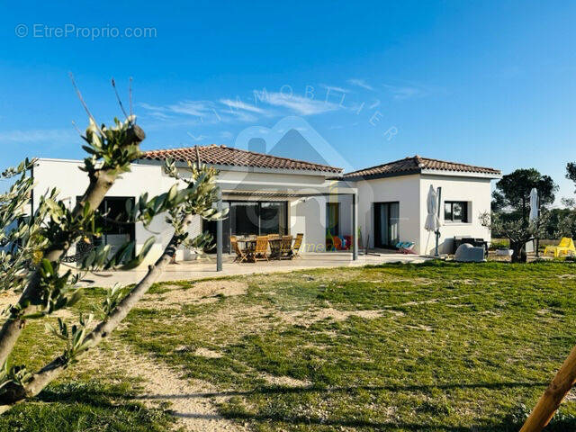 Maison à NIMES