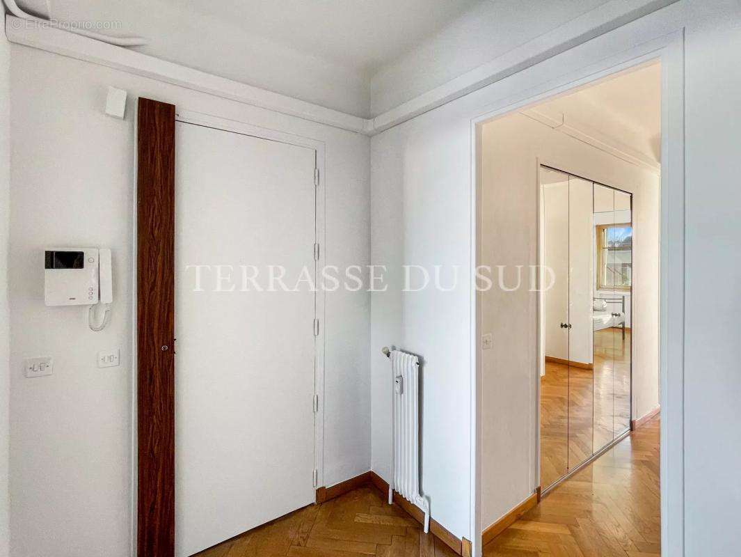 Appartement à MARSEILLE-10E