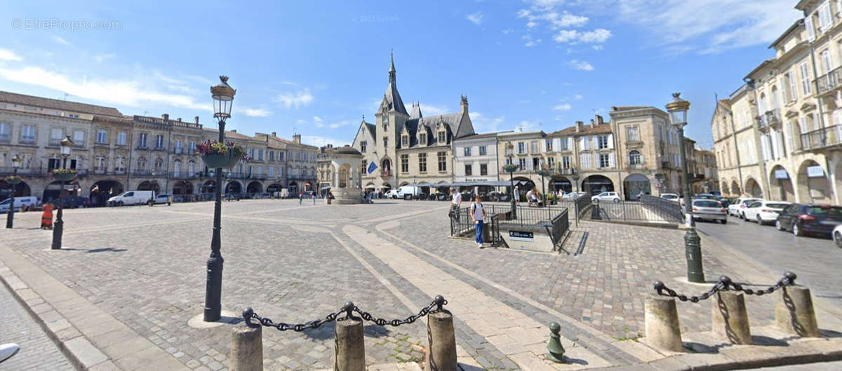 Commerce à LIBOURNE