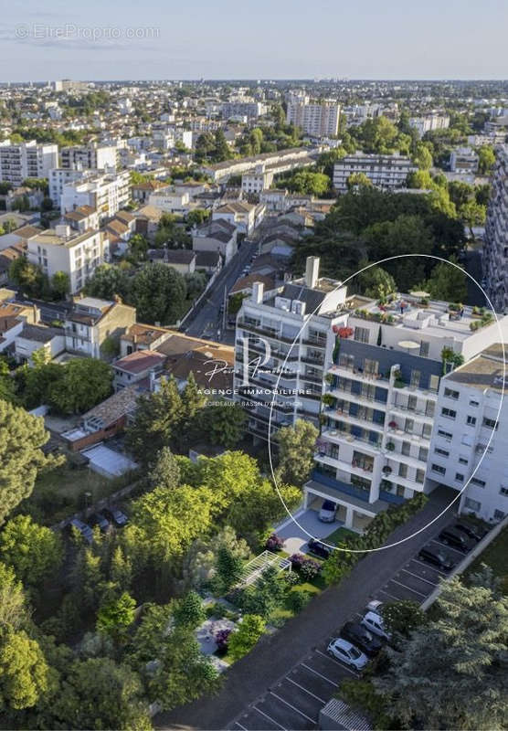 Appartement à BORDEAUX