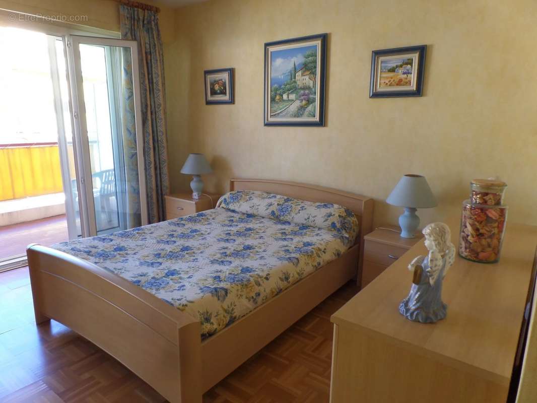 Appartement à MENTON