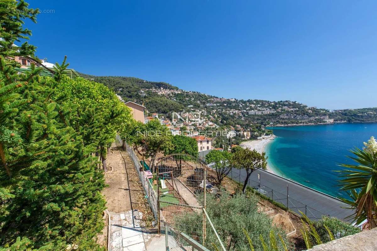 Maison à ROQUEBRUNE-CAP-MARTIN