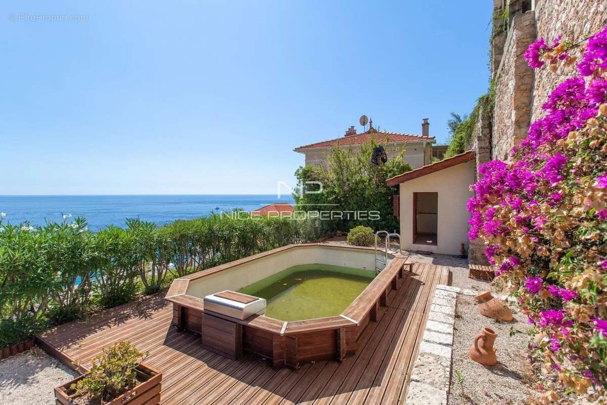 Maison à ROQUEBRUNE-CAP-MARTIN