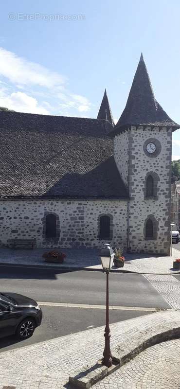 Appartement à JUSSAC