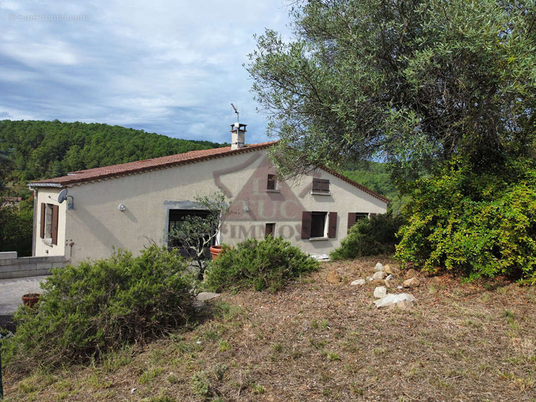 Maison à SAINT-PAUL-LE-JEUNE