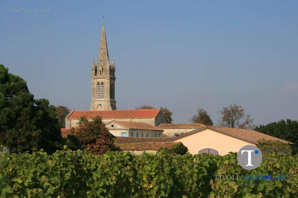 Autre à SAINT-CHRISTOLY-MEDOC