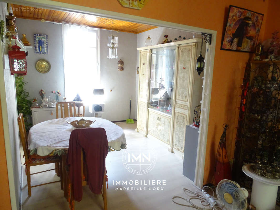 Appartement à MARSEILLE-15E