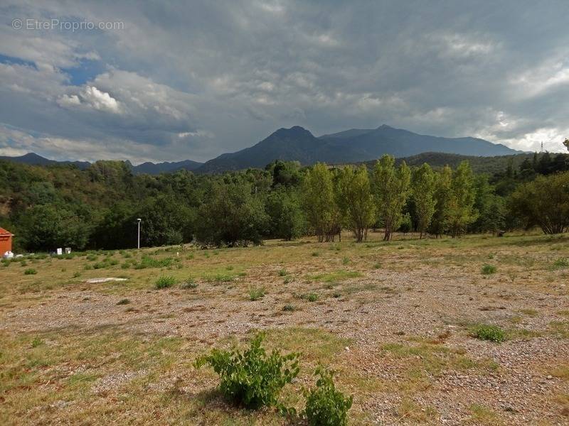 Terrain à PRADES