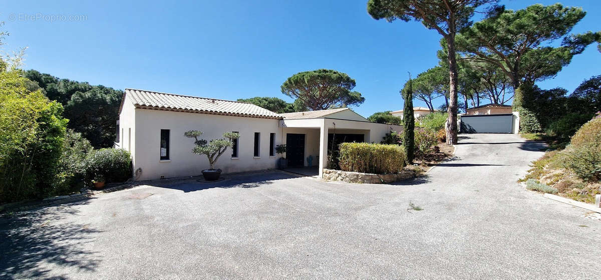 Maison à SAINTE-MAXIME