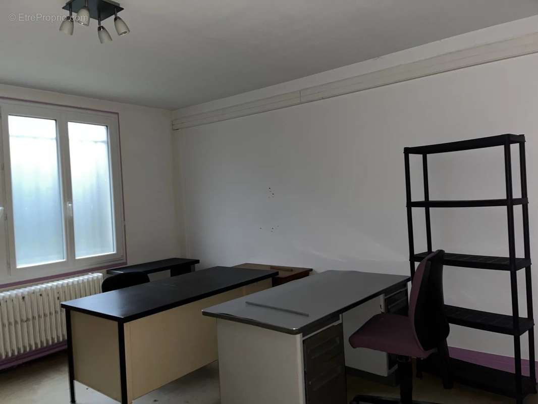 Appartement à BRIENON-SUR-ARMANCON