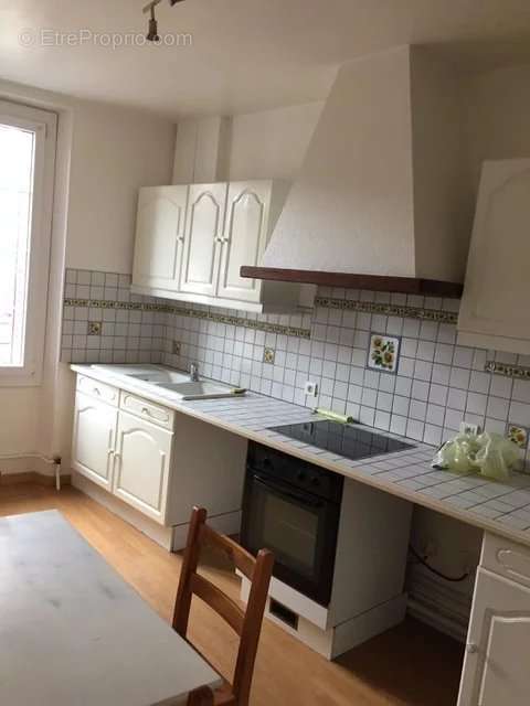 Appartement à BRIENON-SUR-ARMANCON