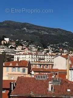 Appartement à MENTON