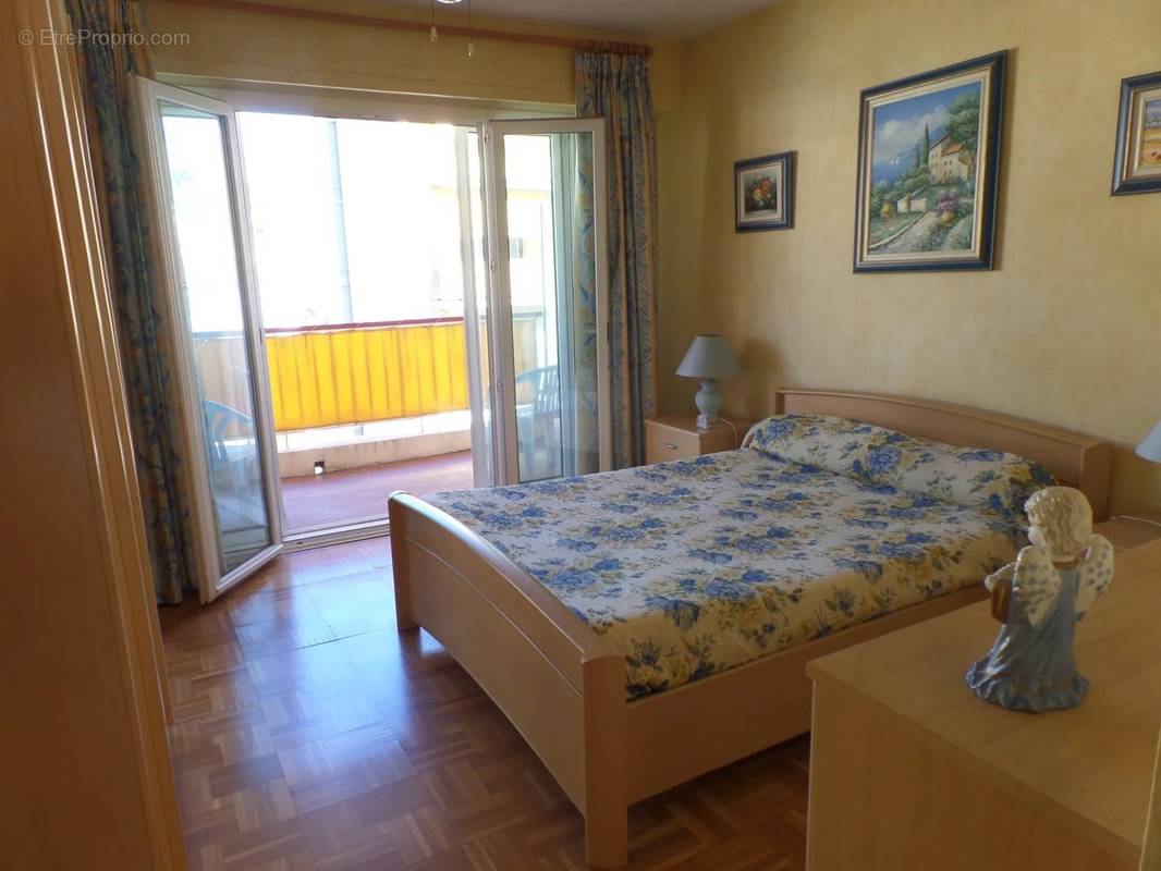 Appartement à MENTON