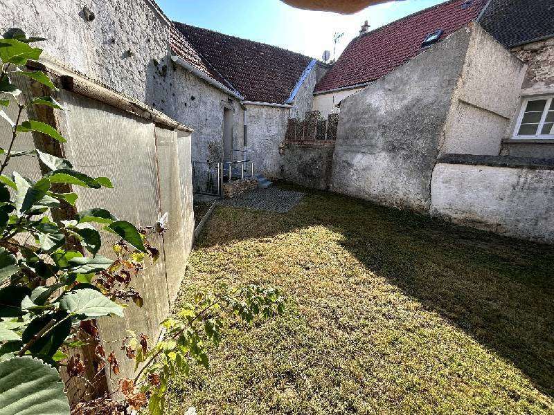 Appartement à EPERNON