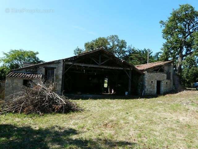 Maison à LA ROMIEU