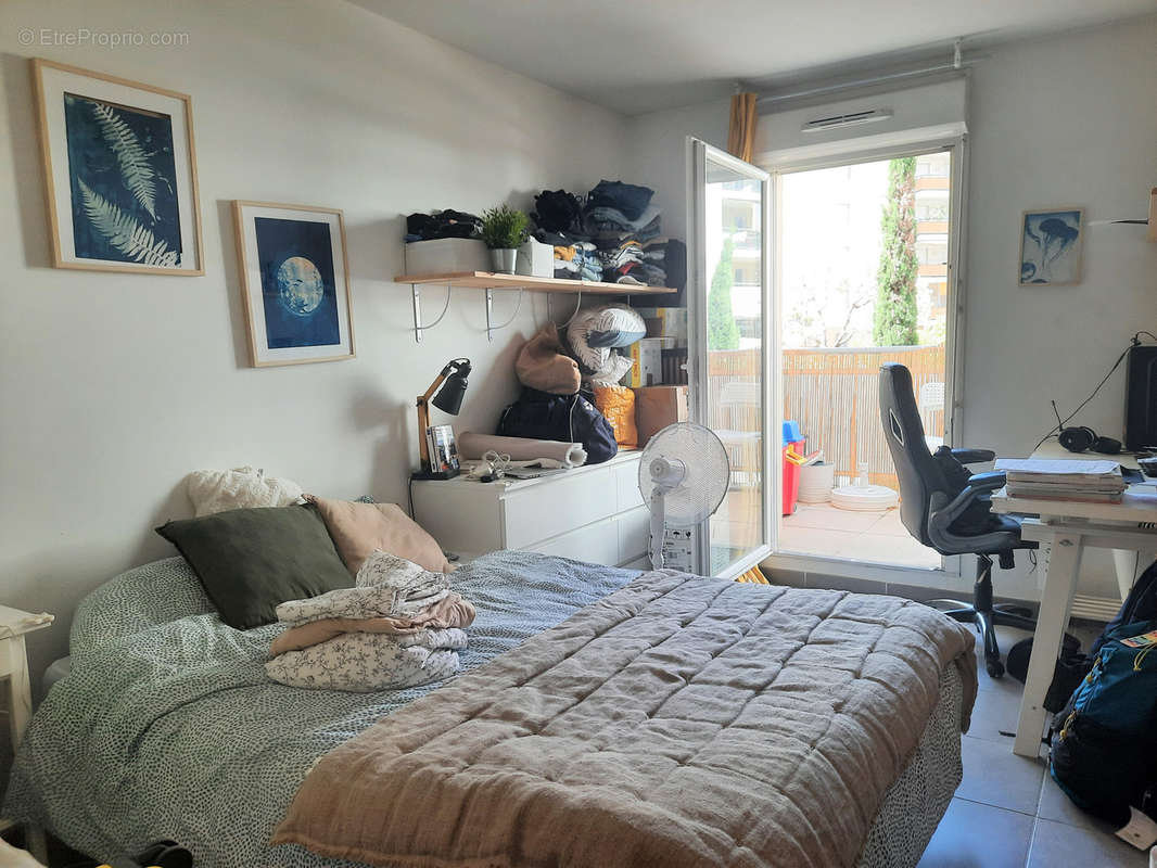 Appartement à MARSEILLE-8E