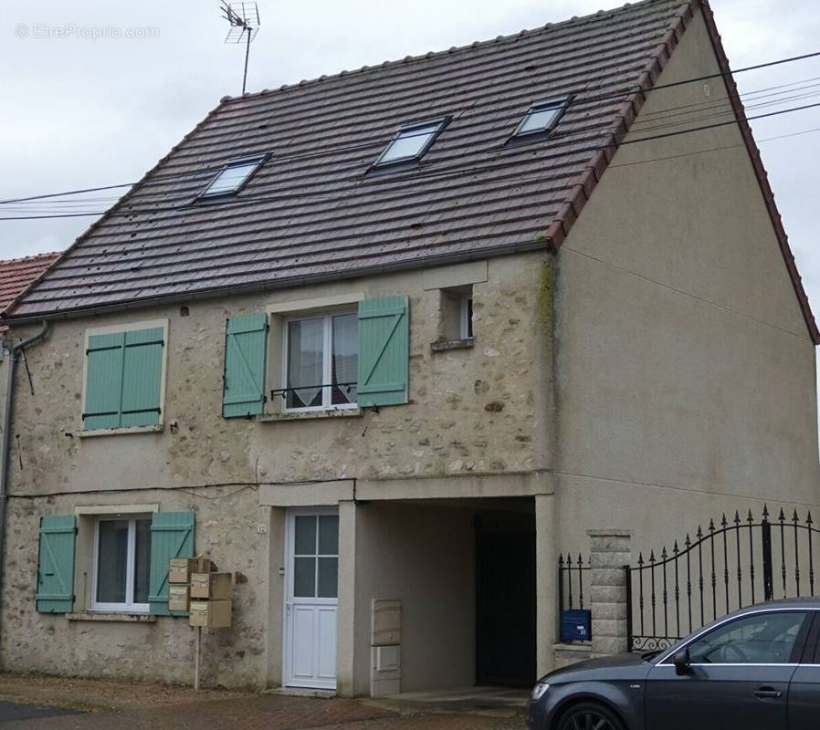 Appartement à NANTEUIL-LE-HAUDOUIN