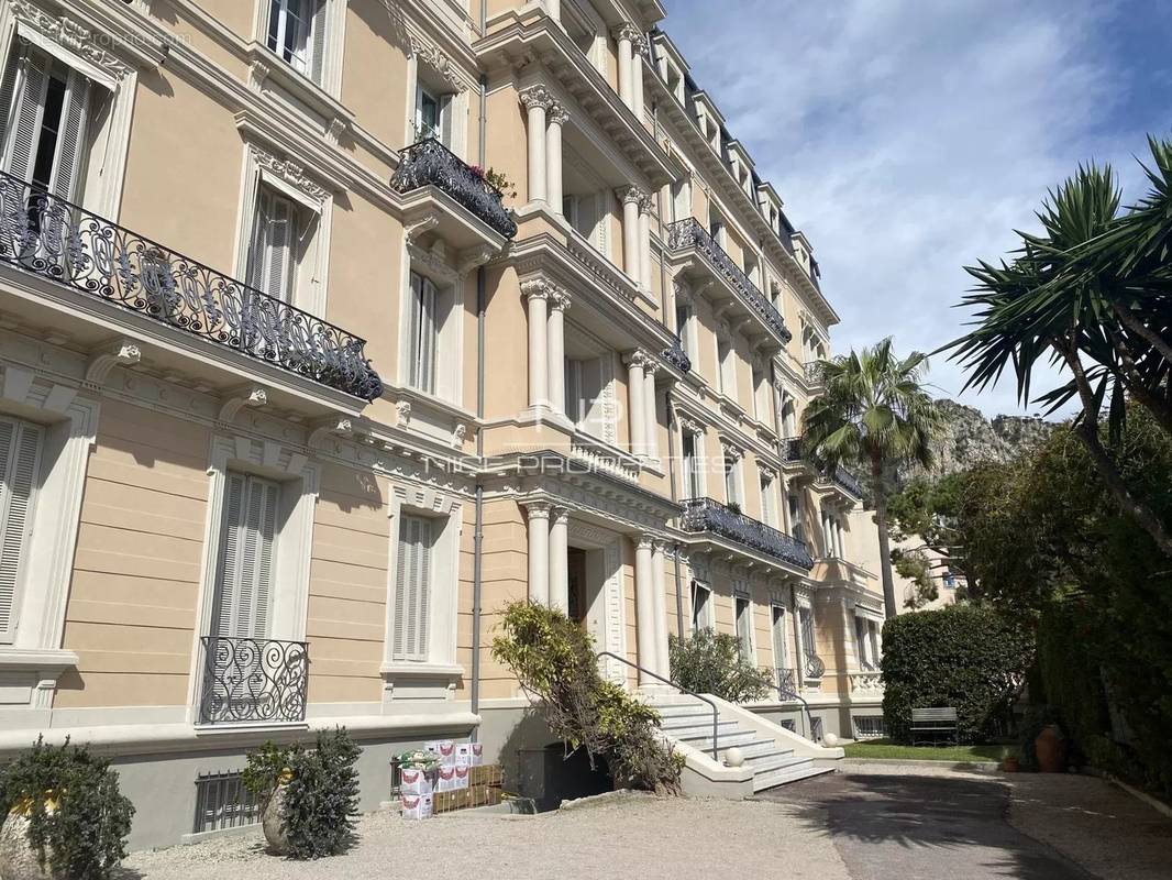 Appartement à BEAULIEU-SUR-MER