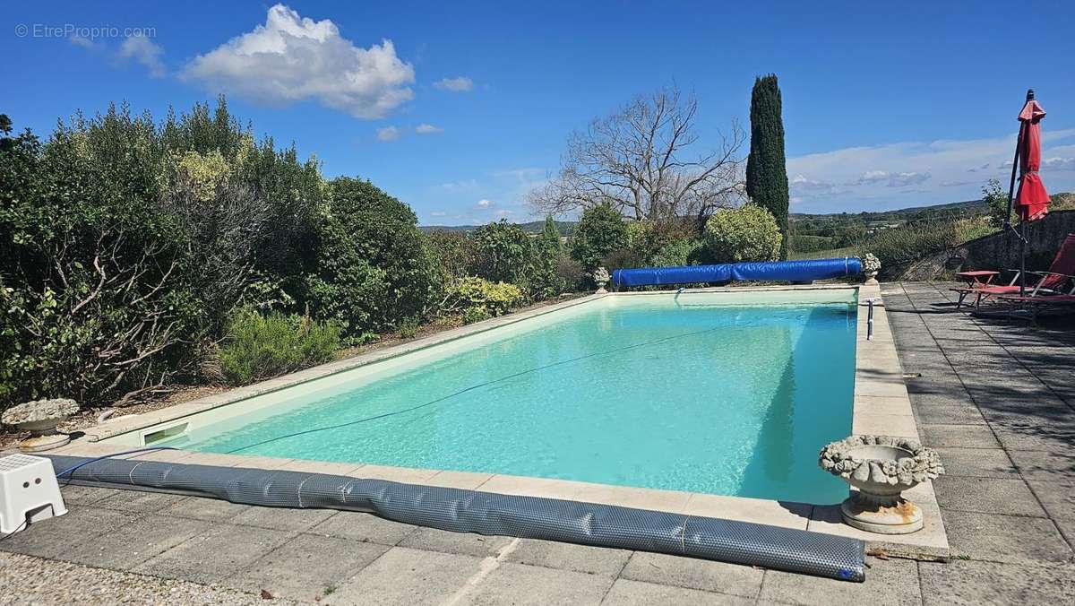 Maison à CASTELNAU-DE-MONTMIRAL