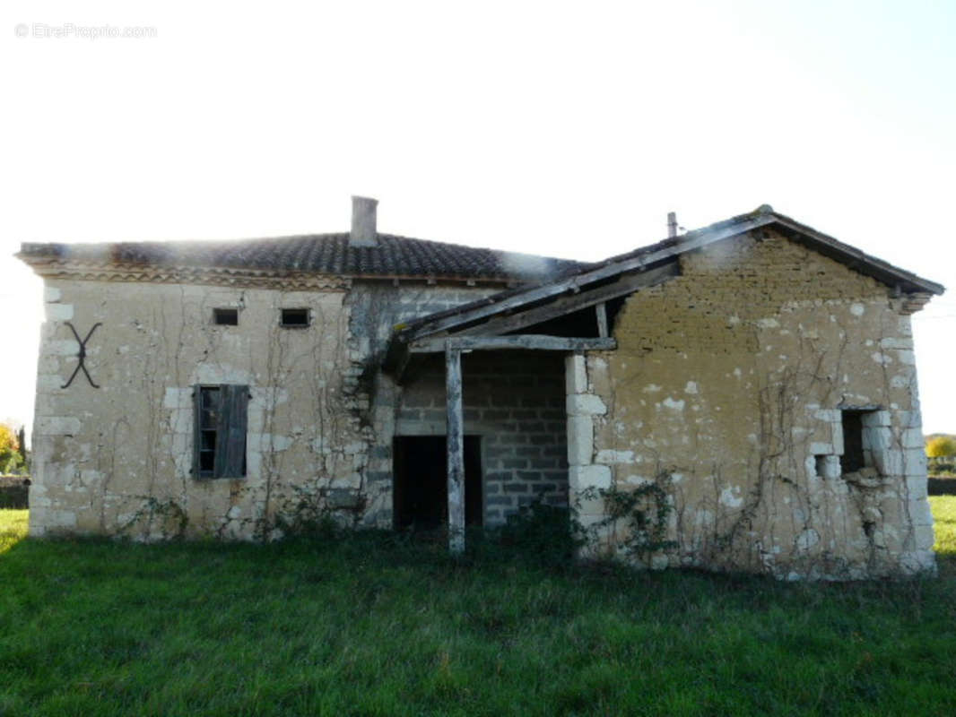 Maison à MIRADOUX