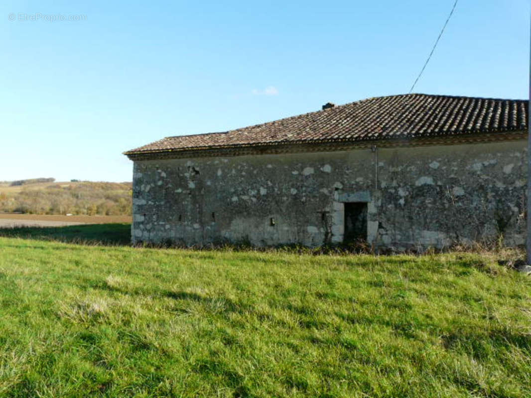 Maison à MIRADOUX