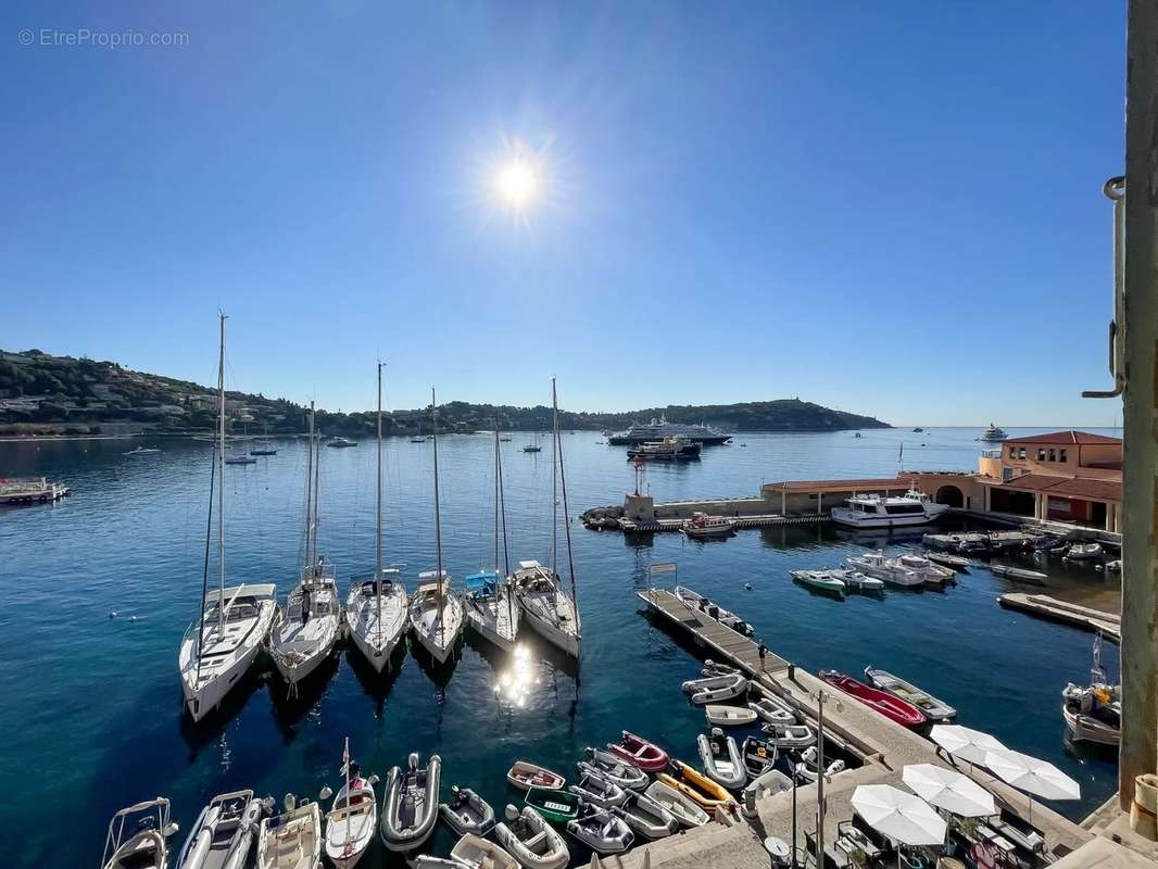 Appartement à VILLEFRANCHE-SUR-MER