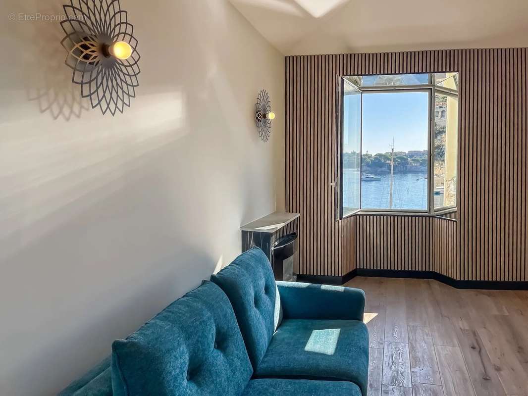 Appartement à VILLEFRANCHE-SUR-MER