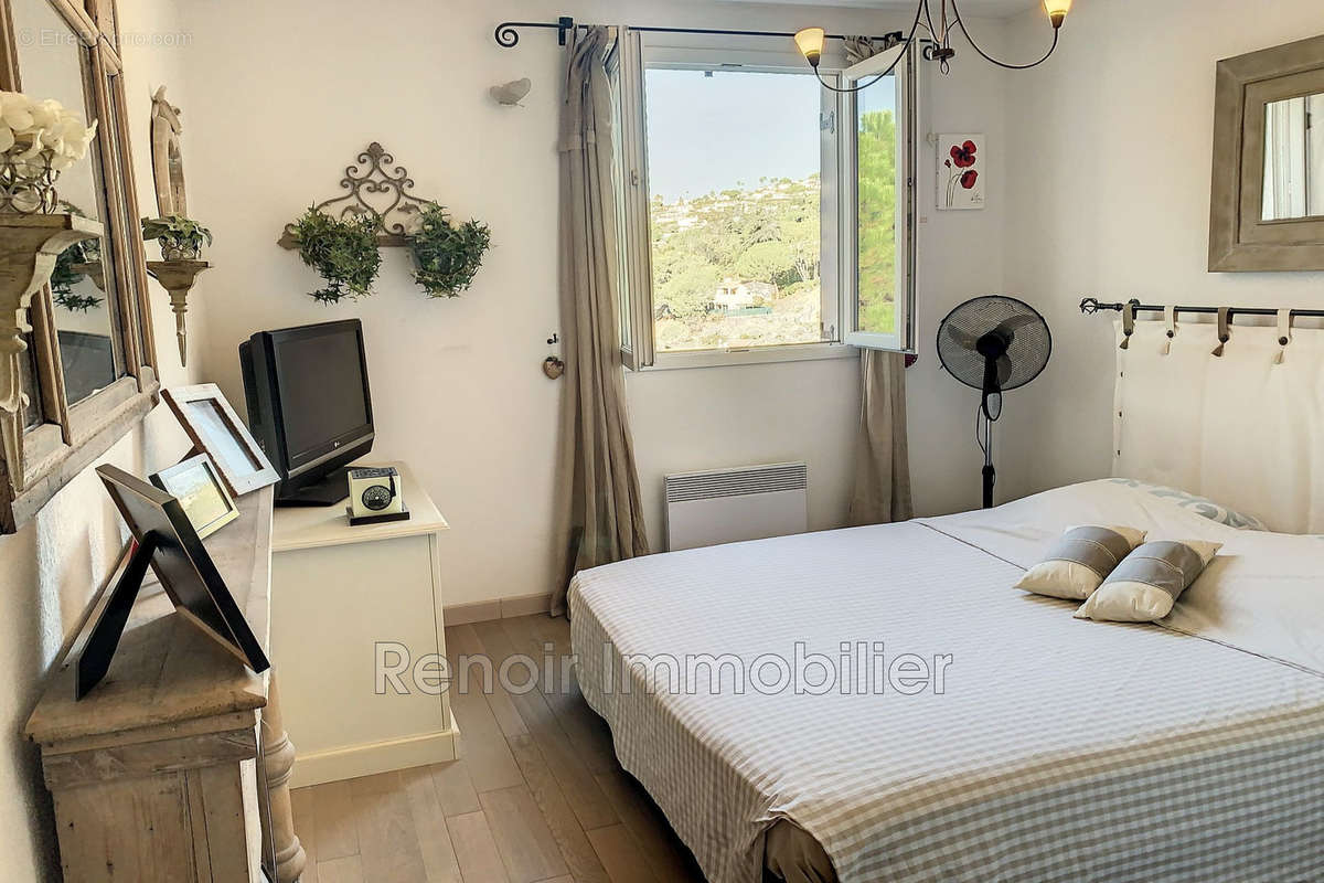 Appartement à VILLENEUVE-LOUBET