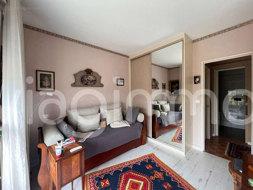 Appartement à FONTAINEBLEAU