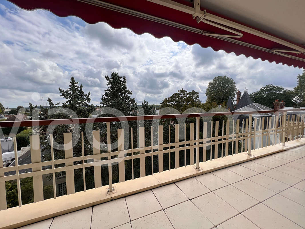 Appartement à FONTAINEBLEAU