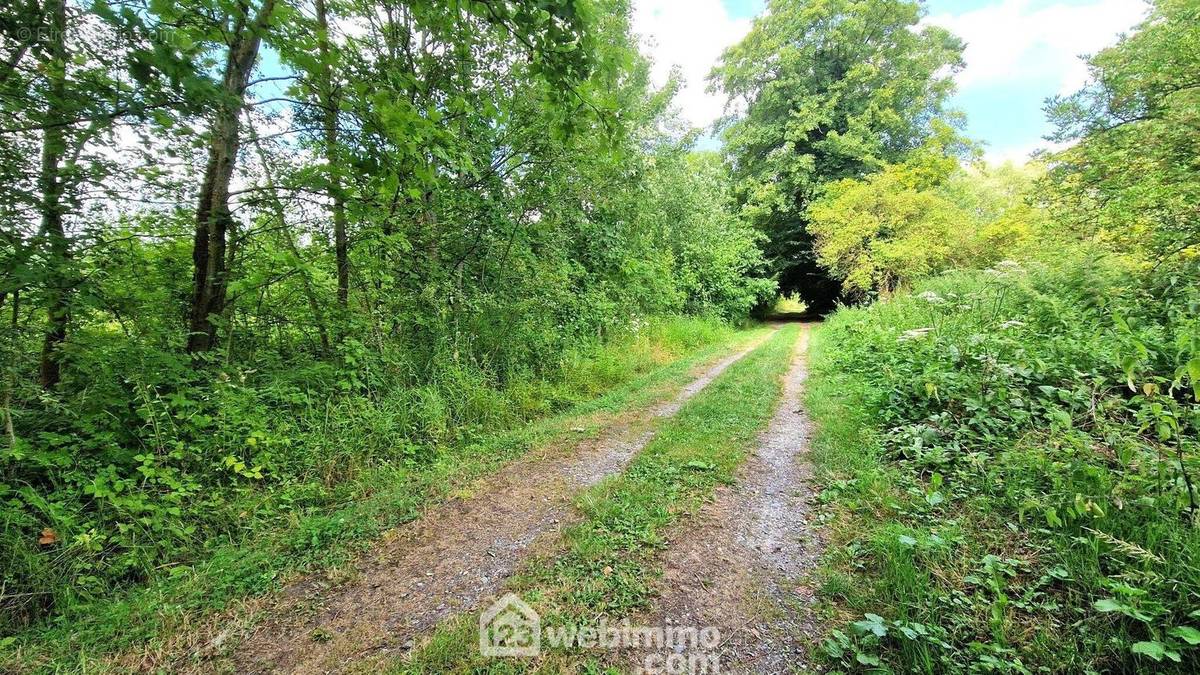 Très facile d&#039;accès - Terrain à LAON