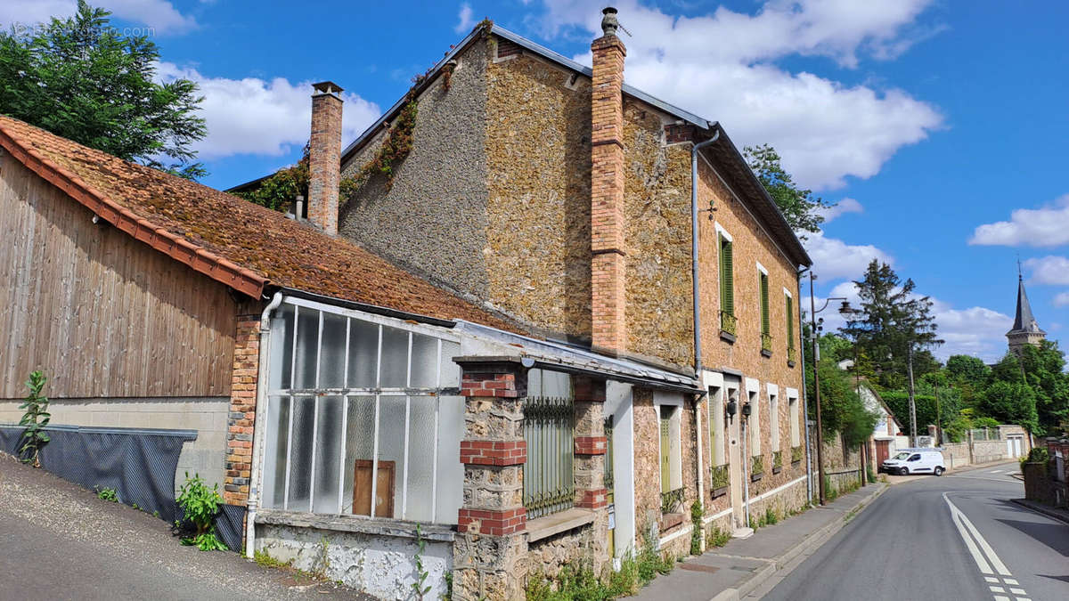 Maison à CHEVREUSE