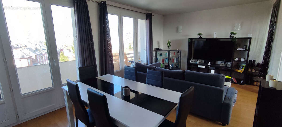 Appartement à SAINT-QUENTIN