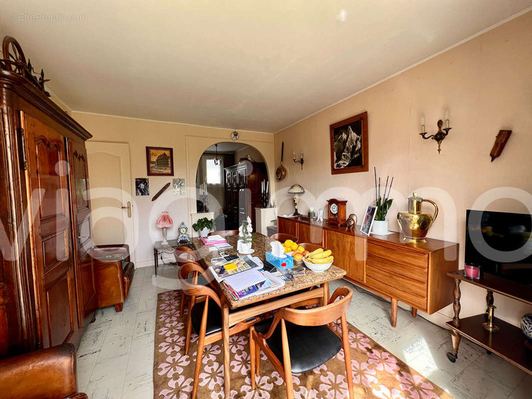 Appartement à FONTAINEBLEAU