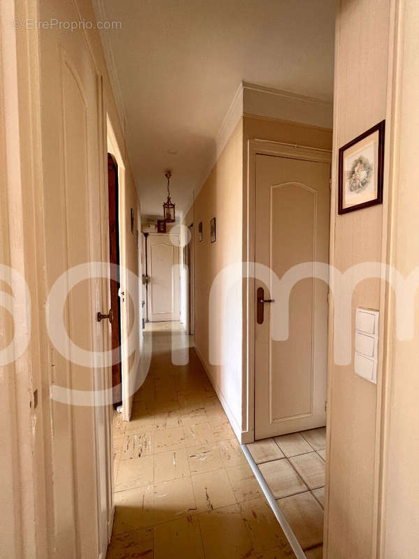 Appartement à FONTAINEBLEAU