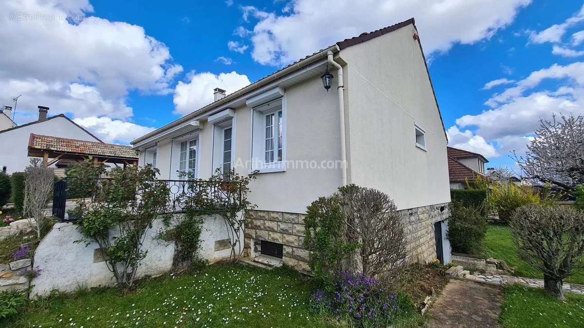 Maison à CHAMBLY