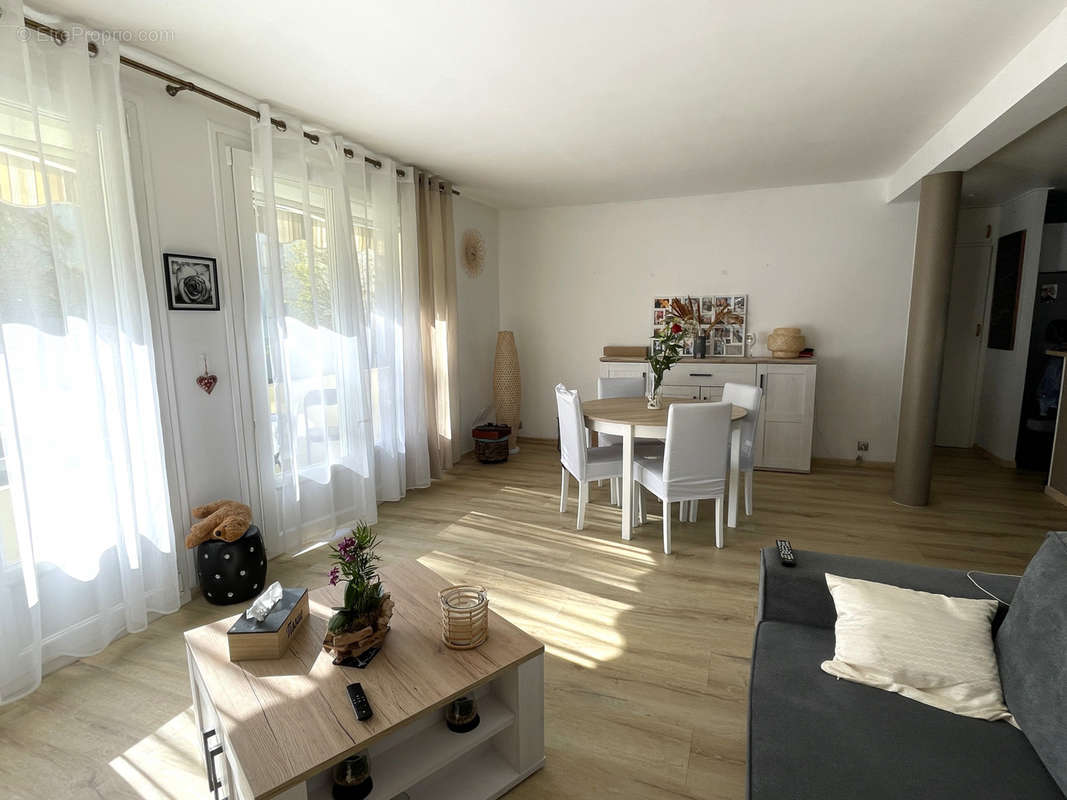 Appartement à SAINT-QUENTIN